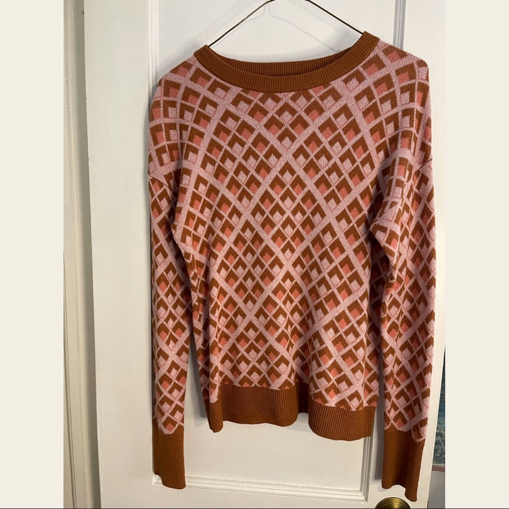 A New Day Trendy Retro Sweater, Burnt Orange and Pink Geometric Pattern, Size XS